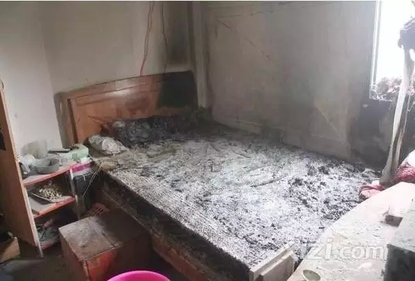 1489995562945475.jpg 640.webp (50).jpg