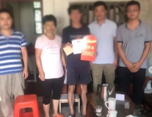 1567406201318609.jpg 640 (1).webp (4).jpg